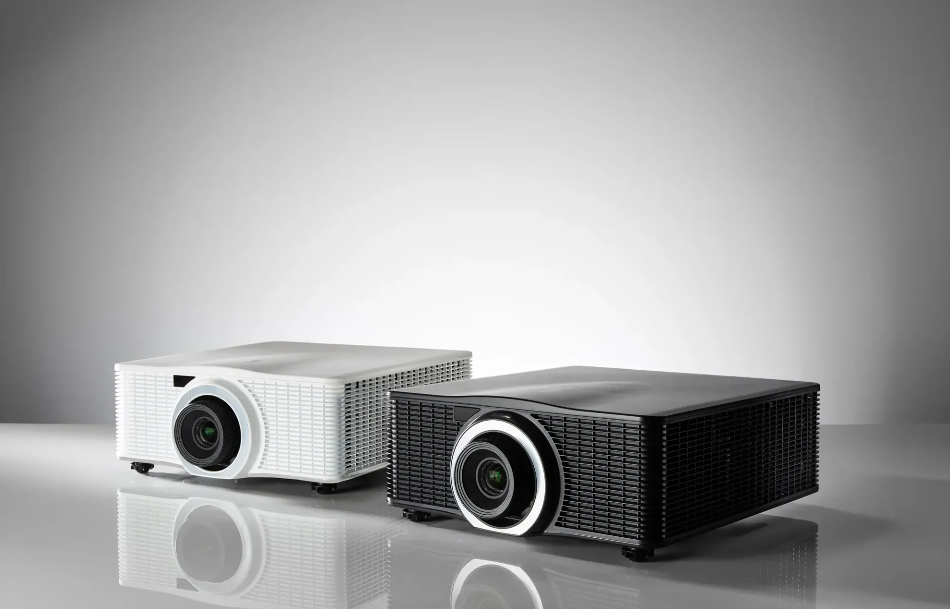 Barco G62-w14 Laser Projector