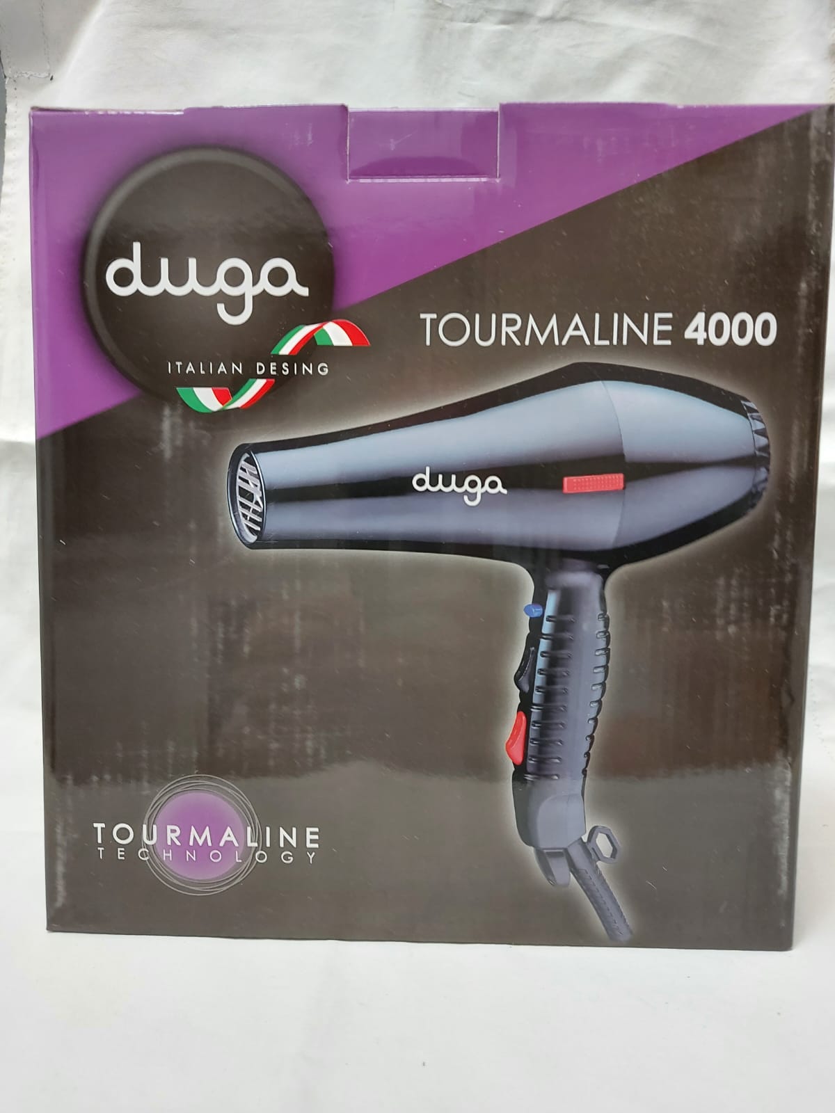 Caja para secador de pelo, color negro con detalles en morado, con la inscripción