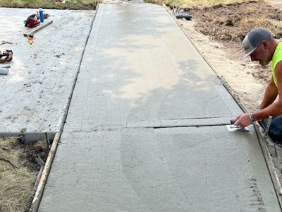 Concrete Sidewalk by Domer Concrete Solution in Marion IA