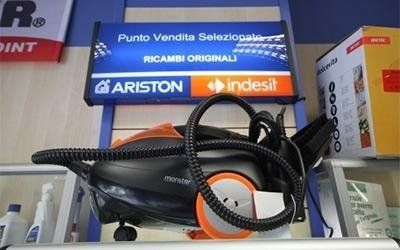 Aspirapolvere Ariston