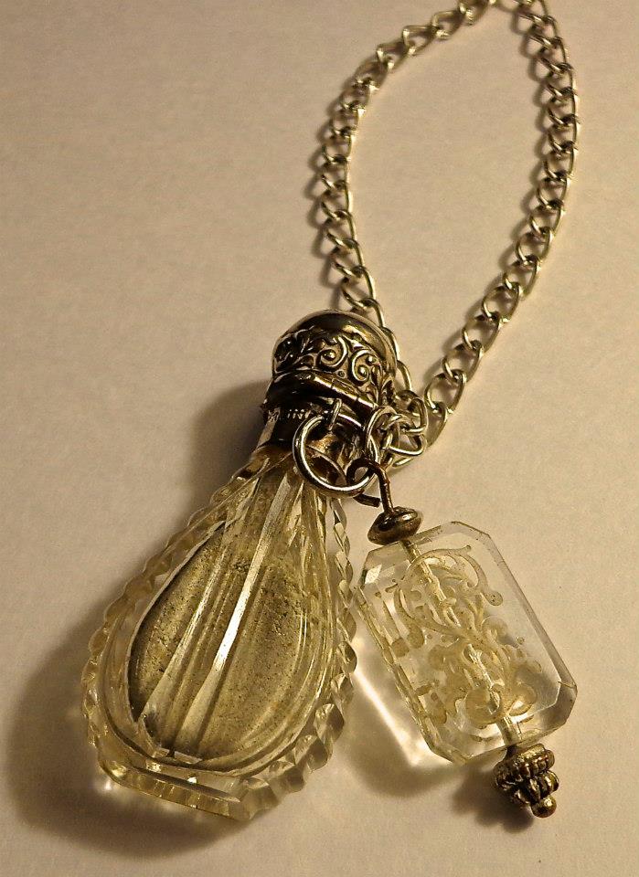 MEMORIAL GLASS PENDANTS BY AMBER WAVES OF GLASS