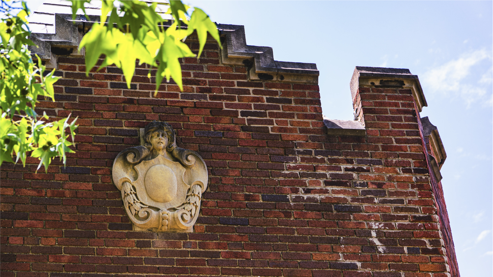 Ludlow Gables is a 22-unit Tudor style complex 
