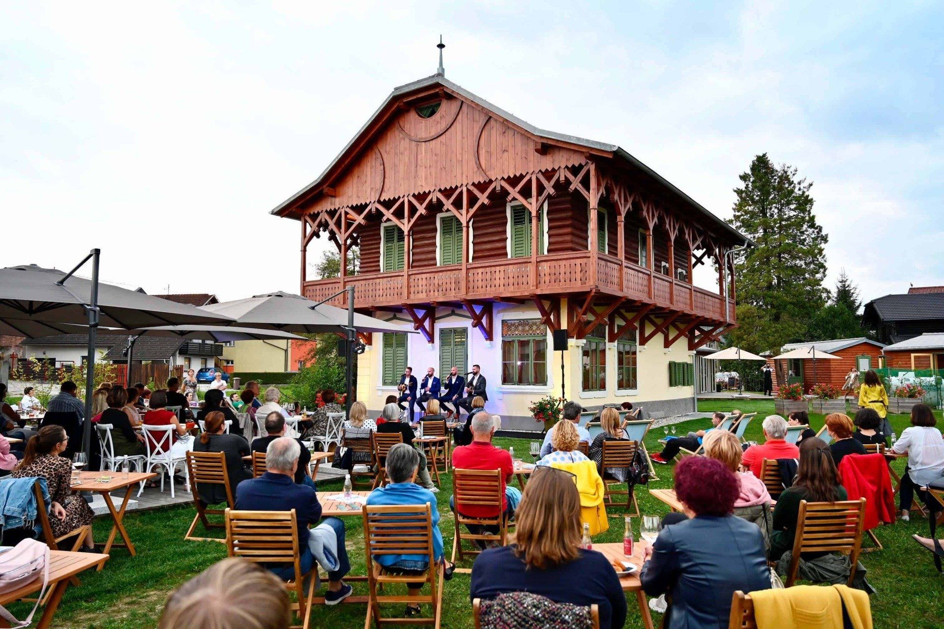 Cineplexx Rudnik otvoritev