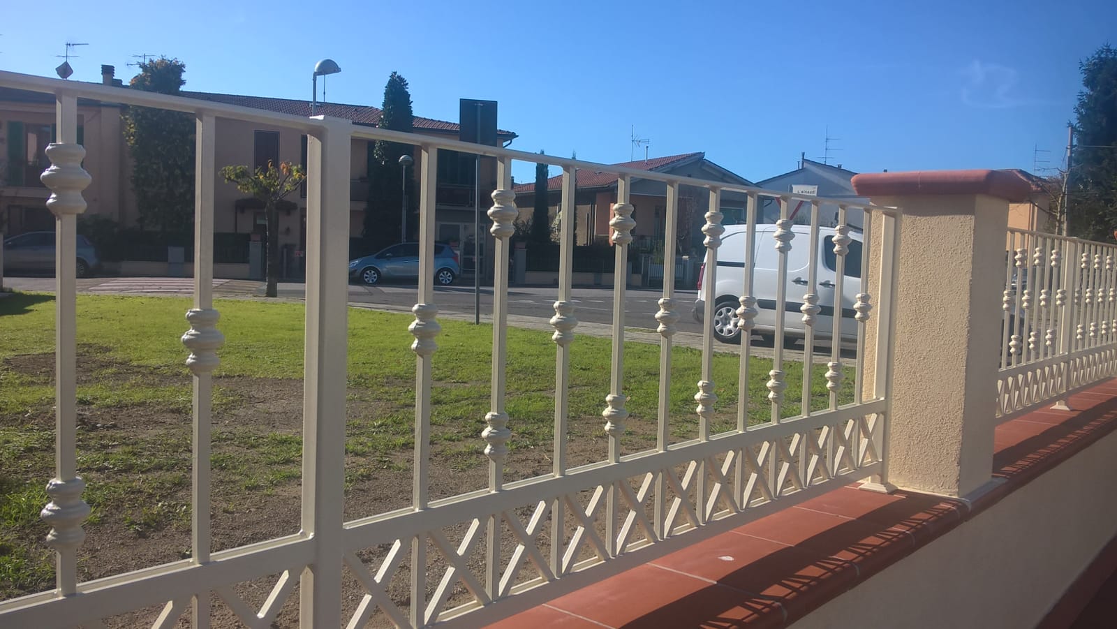 dettaglio ringhiera giardino