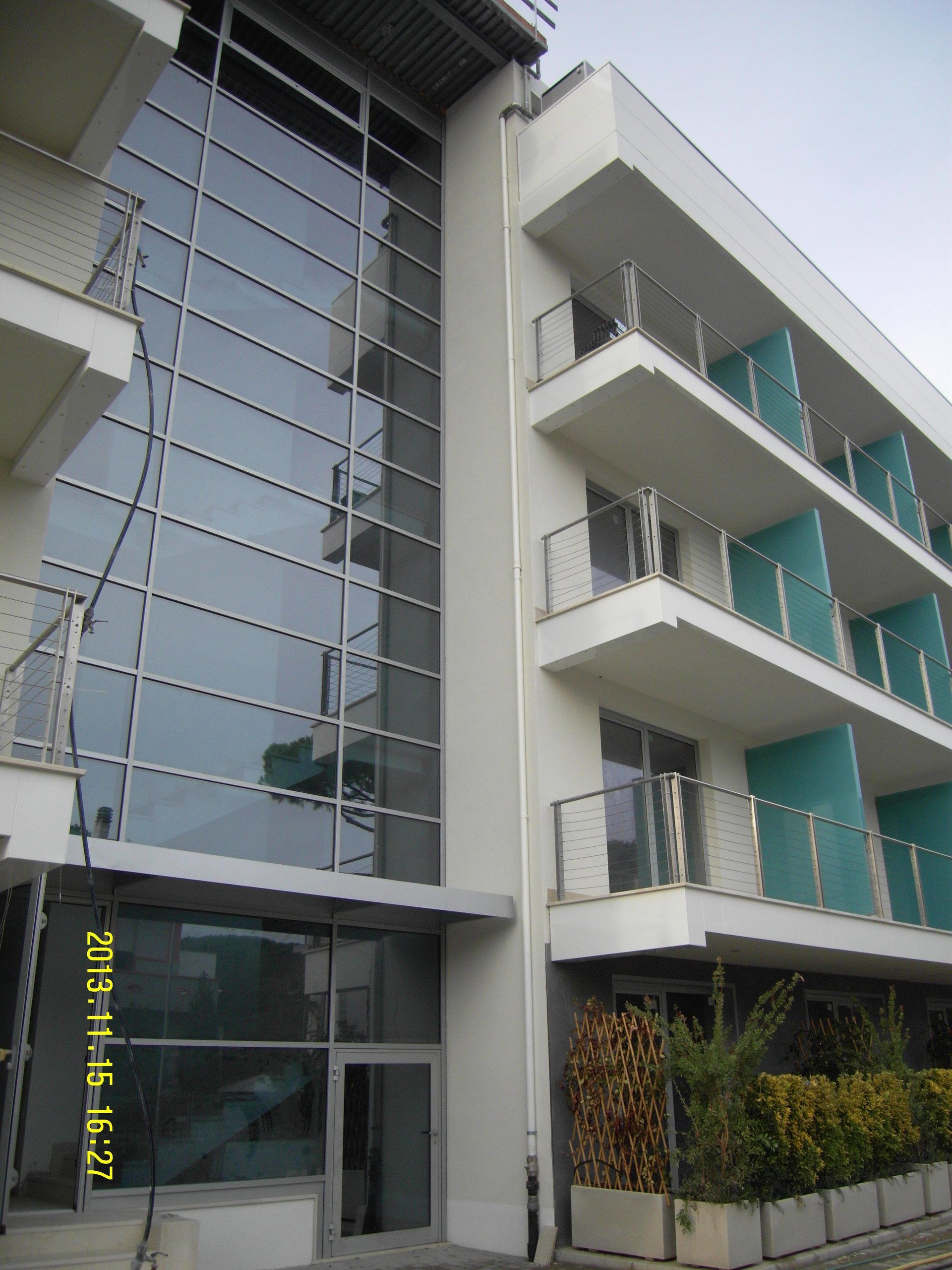 PARAPETTO IN ACCIAIO INOX CON FUNI