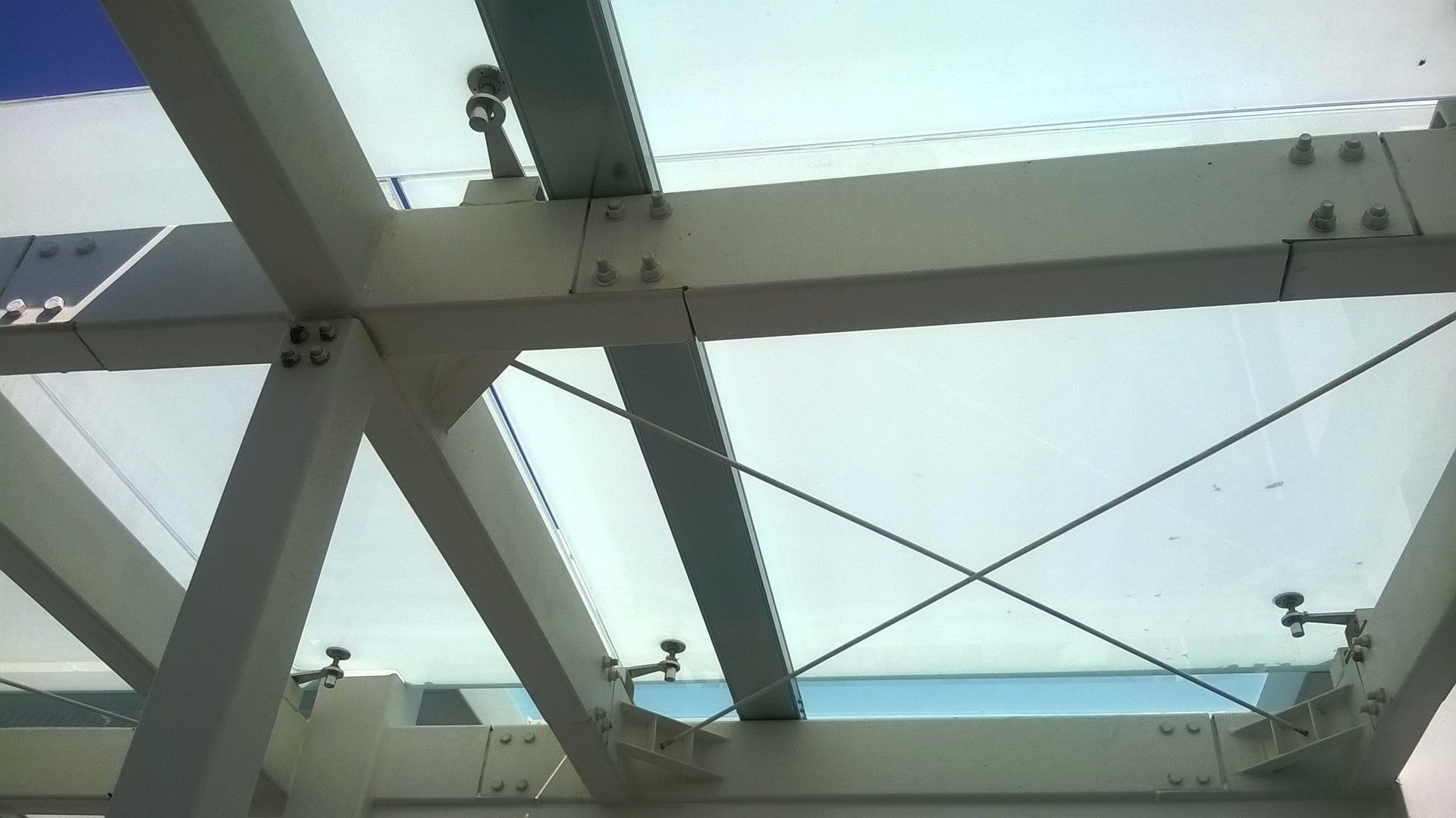 PENSILINA IN ACCIAIO VERNICIATO CON VETRI PUNTUALI