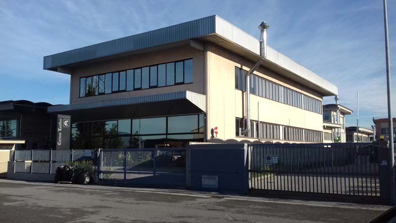 rivestimento in alluminio di azienda produttiva