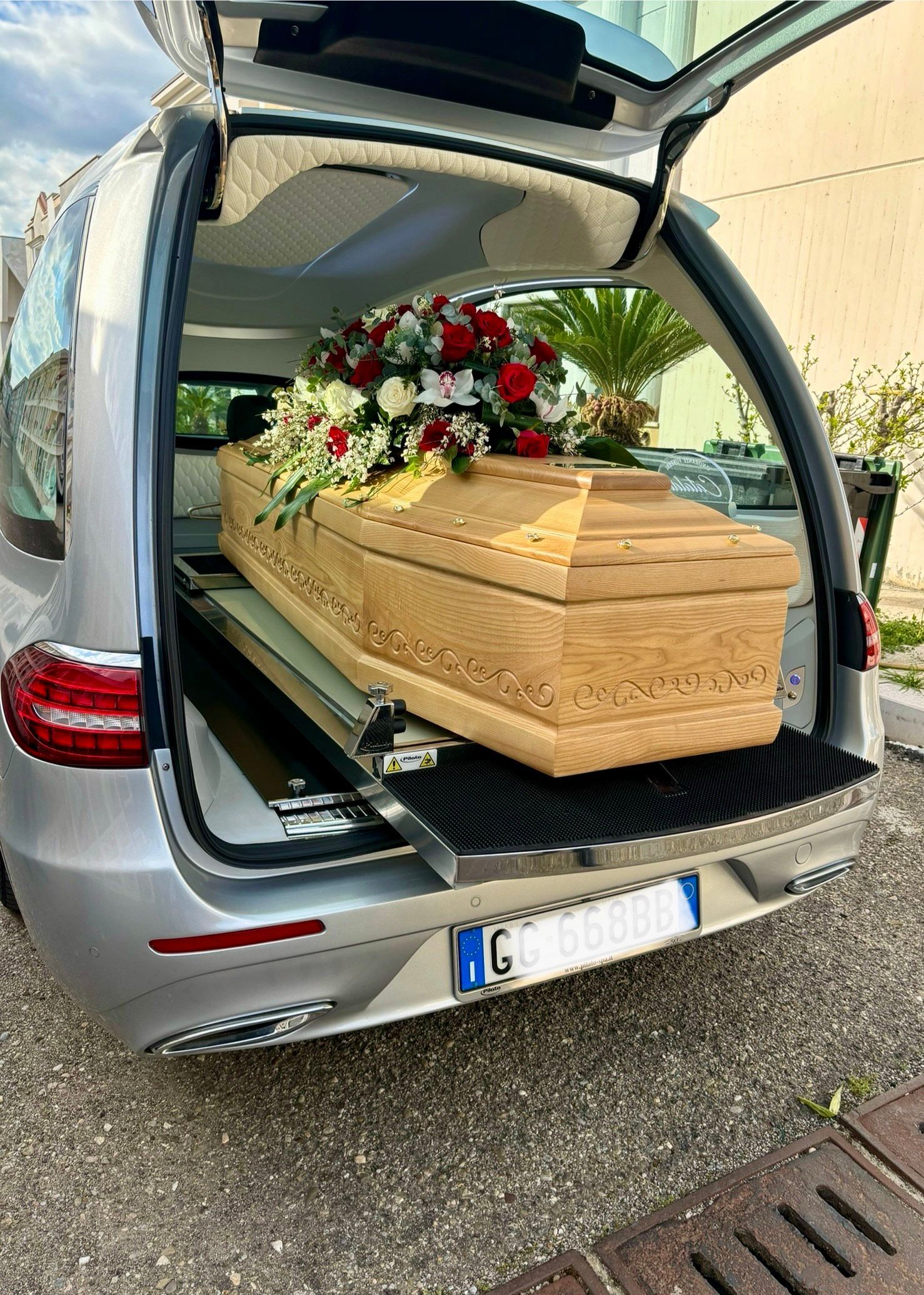 Trasporti funebri internazionali