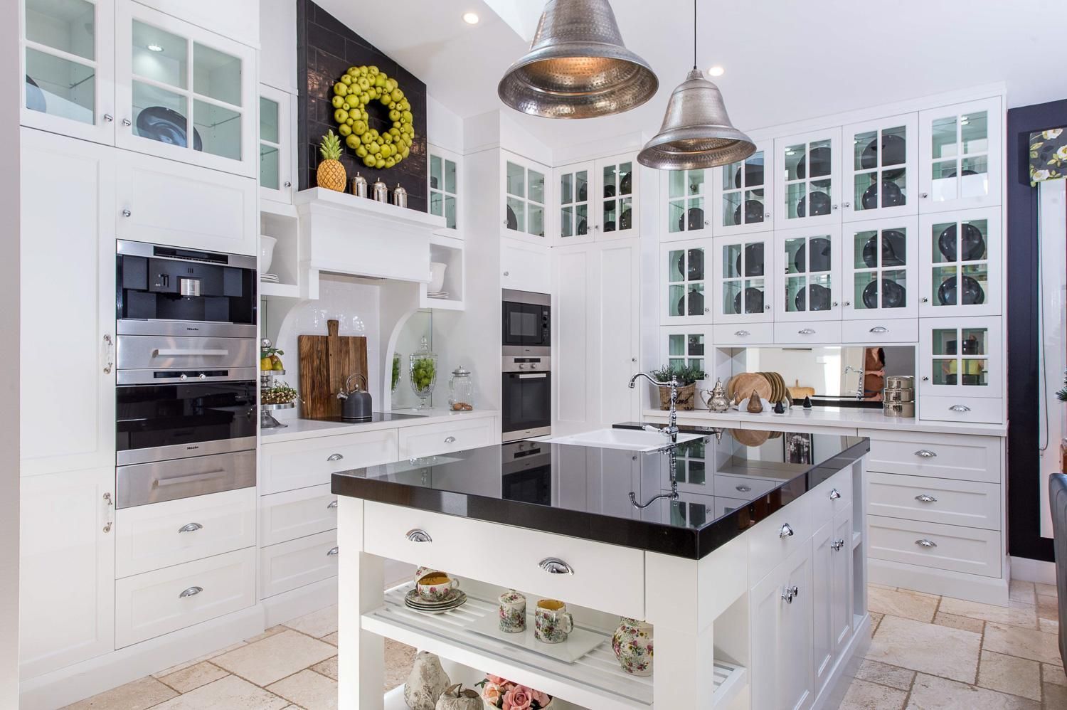 A Kitchen With Table and Chair — Kareela Constructions In Tamworth, NSW