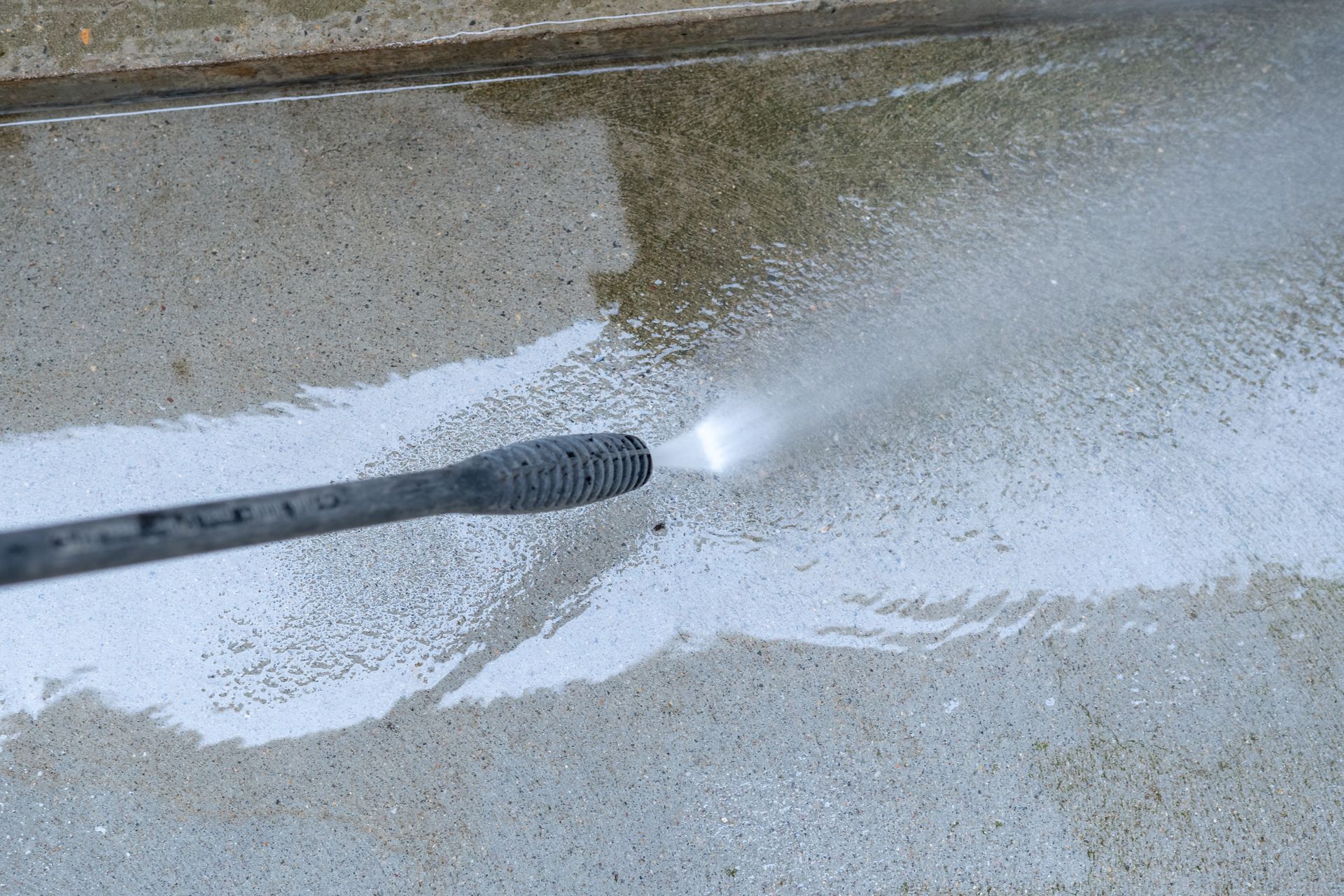 Professional Pressure Washing Services