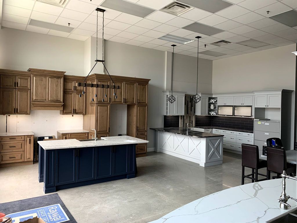 Commercial Electrical Contractor - A kitchen with a large island in the middle of the room.