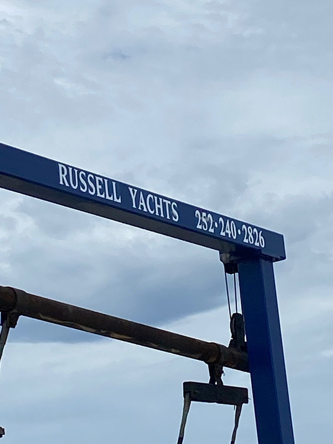 A blue metal beam labeled 