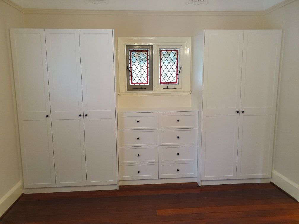 Painted Shaker Hinged Doors Perth