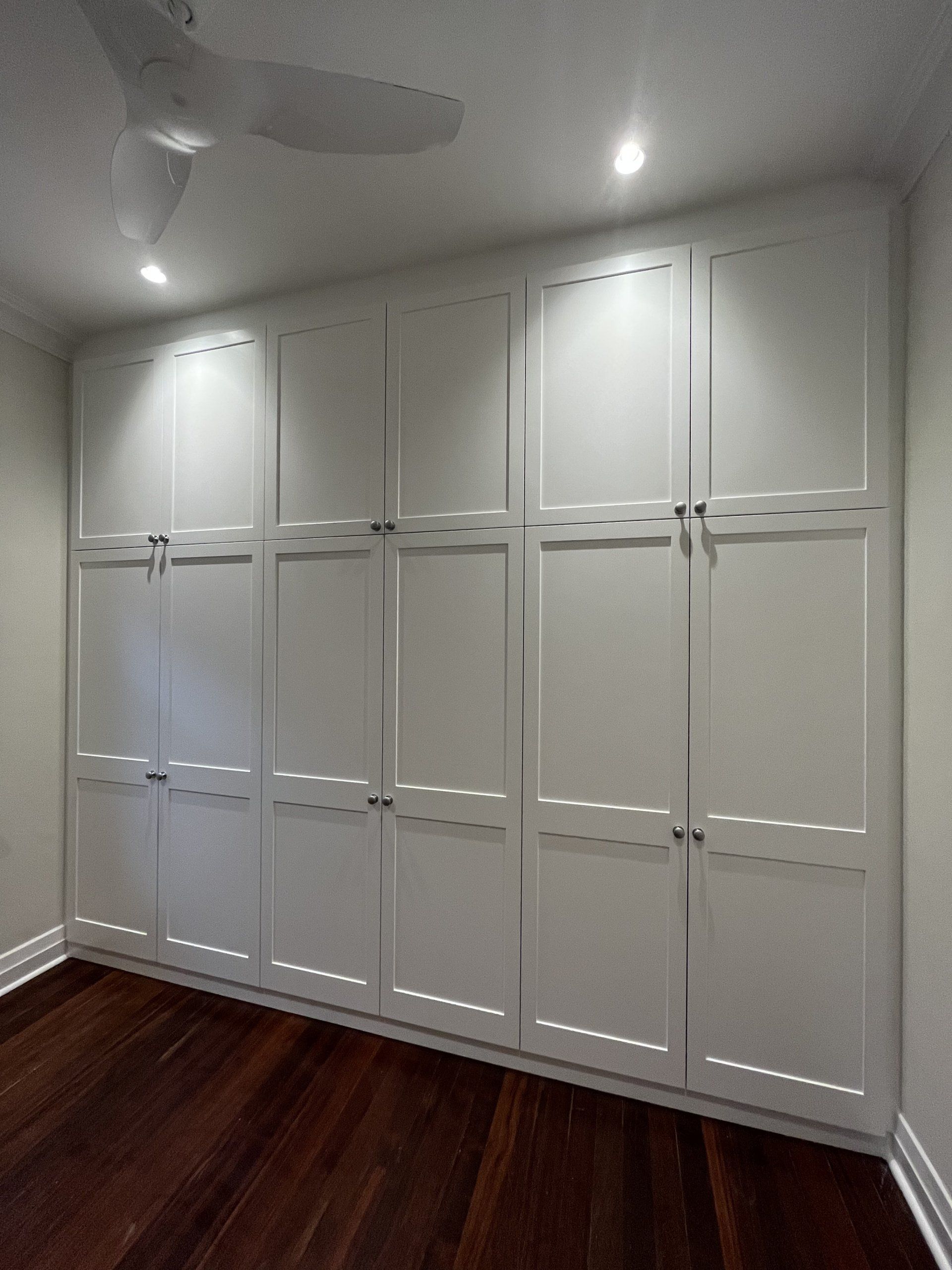 Shaker Style Wardrobe Hinged Doors