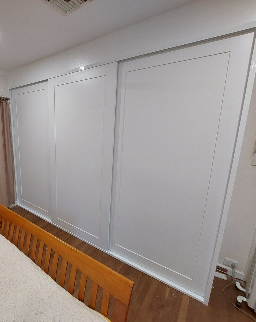 Frameless Sliding Wardrobe Doors