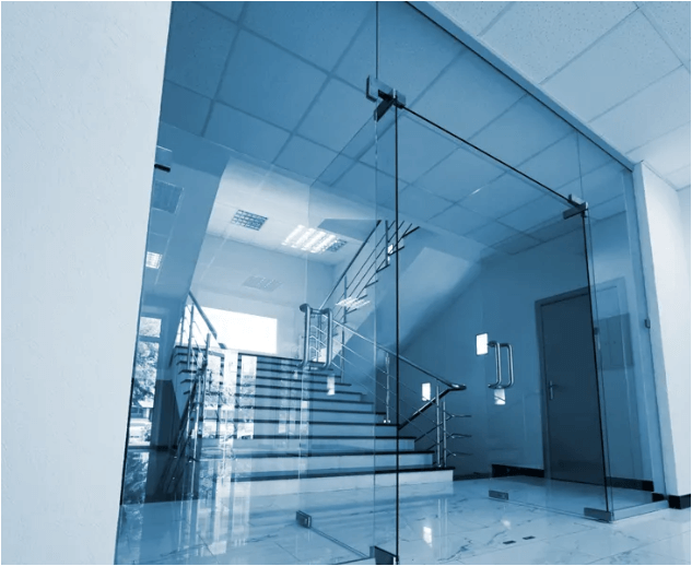 Fabricación de ventanas de aluminio y antirruido