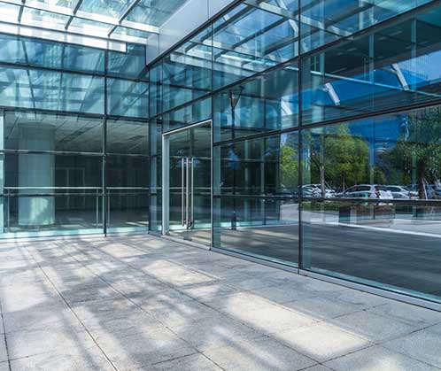 Fachadas para locales