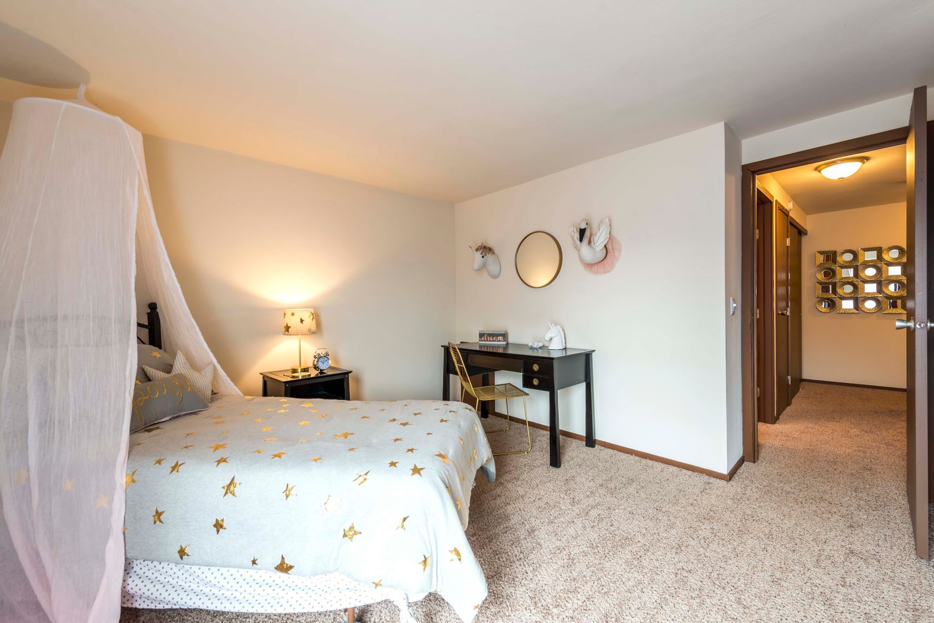 Photo gallery displaying internal and external images of the property- please visit our amenities page for more details