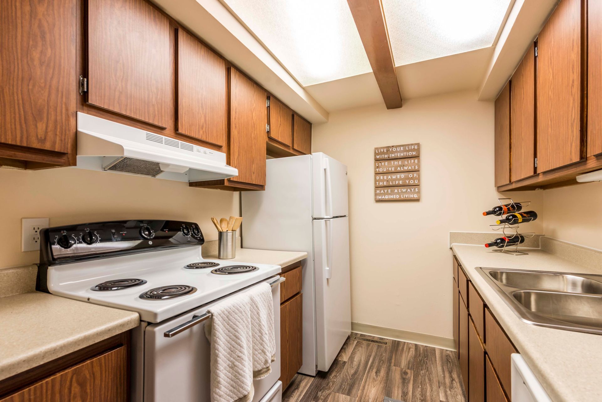 Photo gallery displaying internal and external images of the property- please visit our amenities page for more details