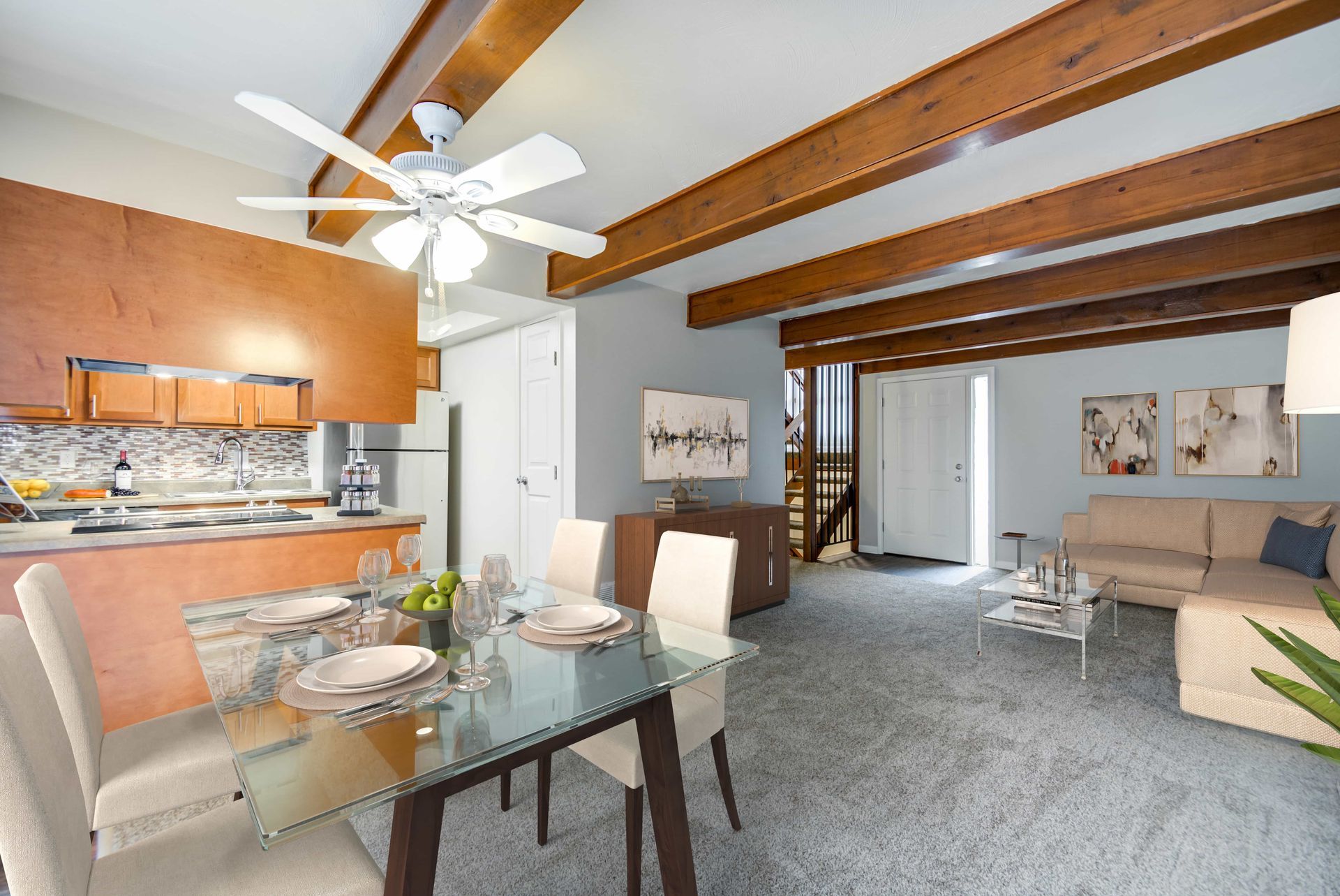 Photo gallery displaying internal and external images of the property- please visit our amenities page for more details