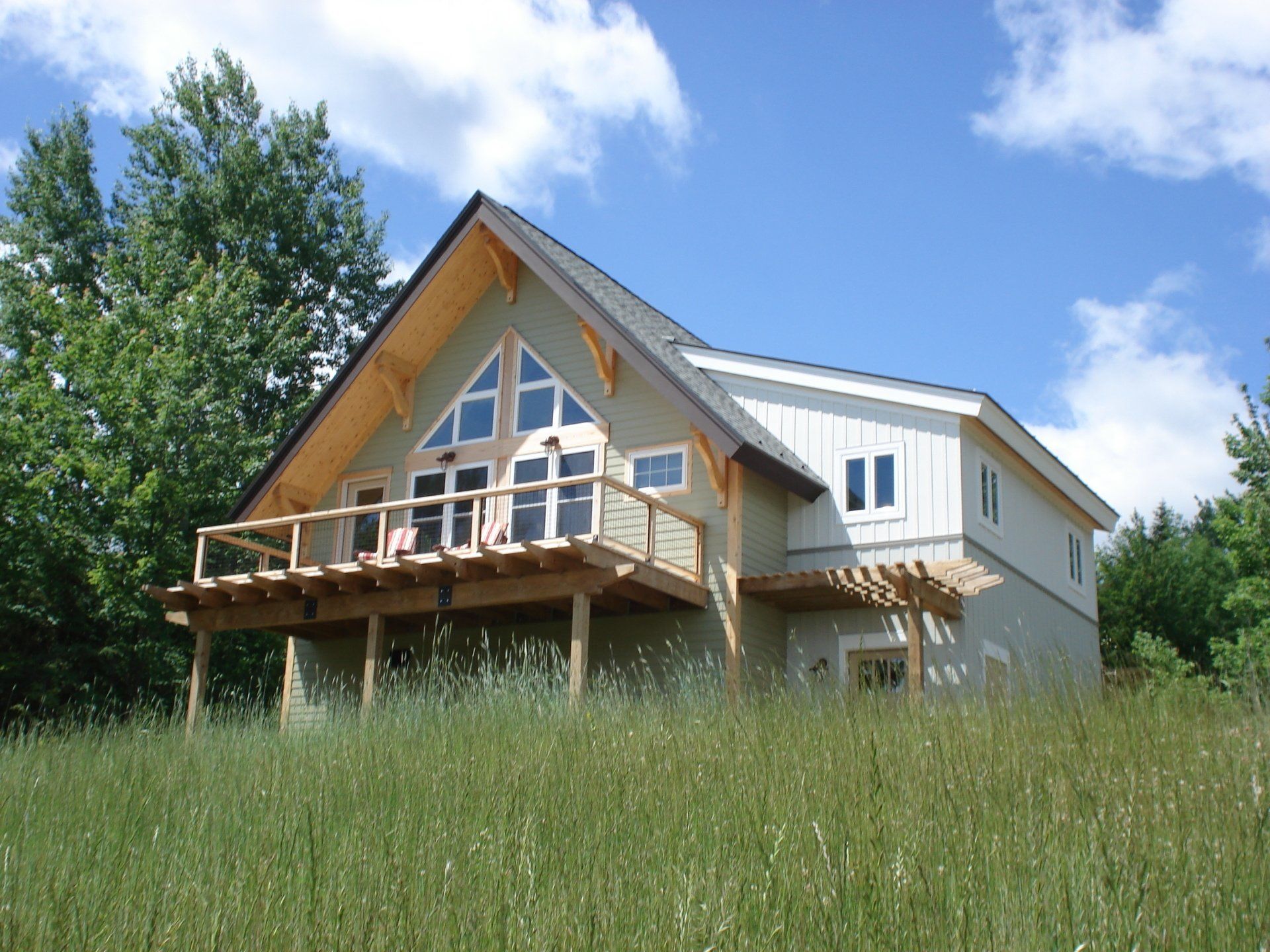 Milnamow Garage Green Exterior Kingdom Construction