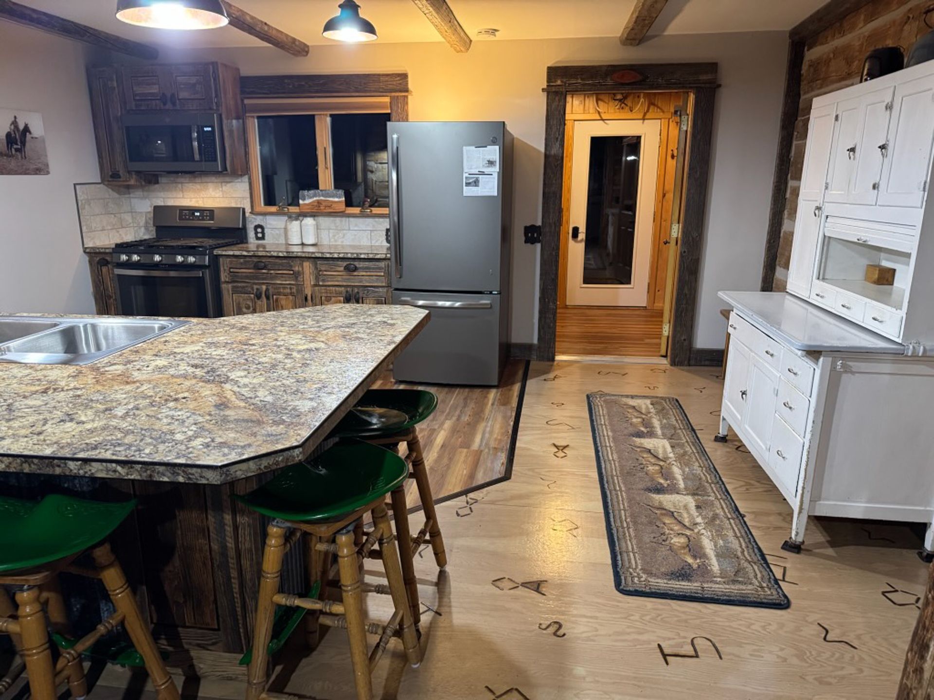 Lodging & Services Gallery Image