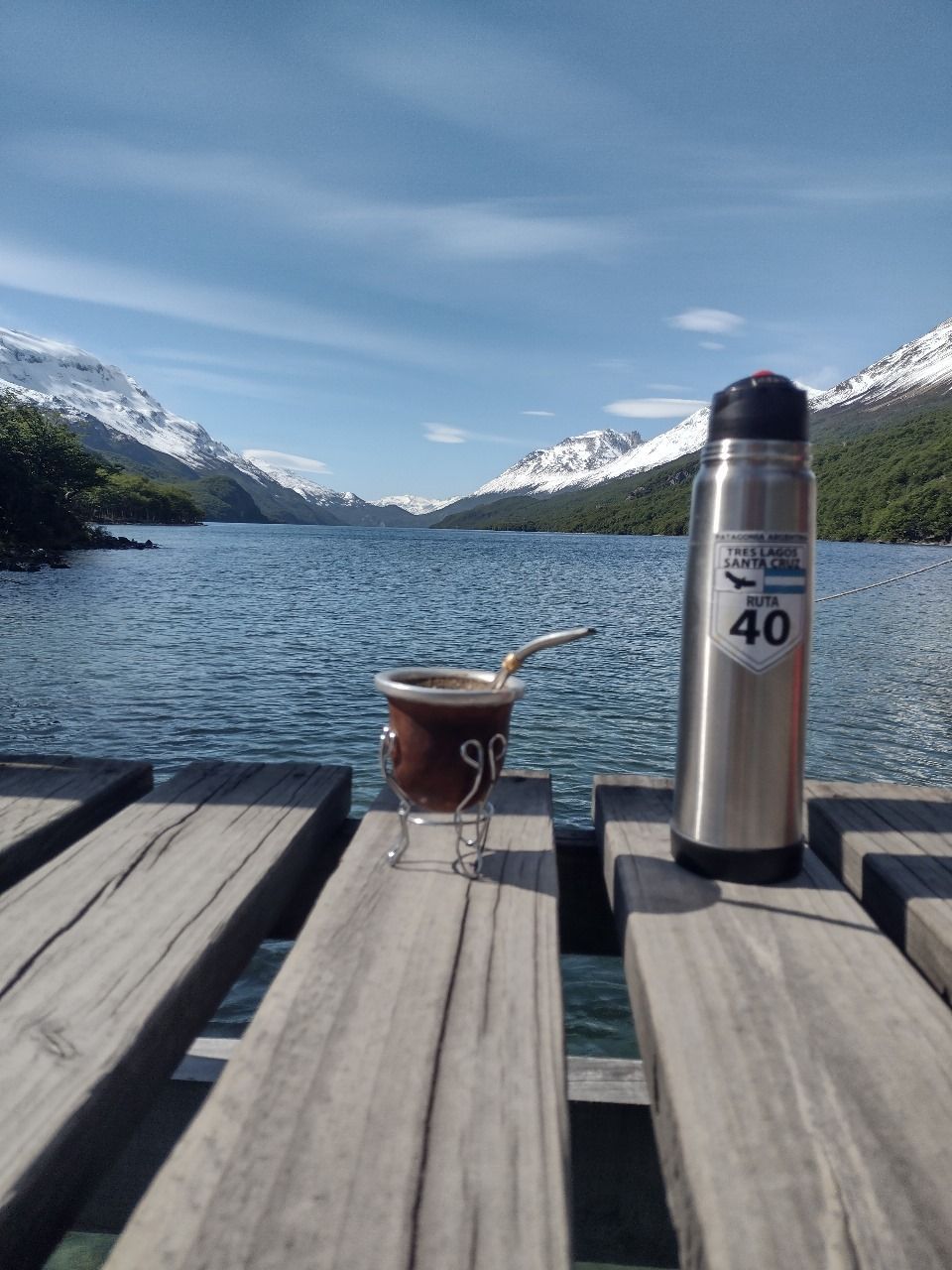 Una botella que tiene el número 40