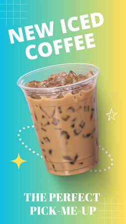 Café helado en un vaso de plástico transparente con las palabras 