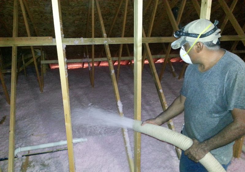insulation contractor Laredo, TX