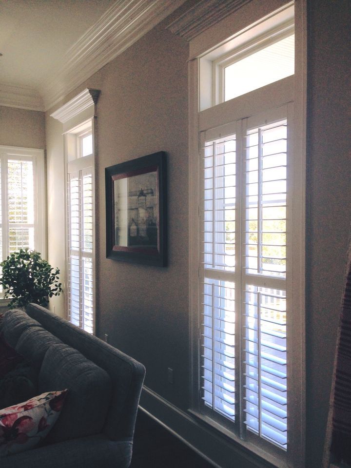 Living Room Windows — Denham Springs, LA — Blinds By Tones & Textures