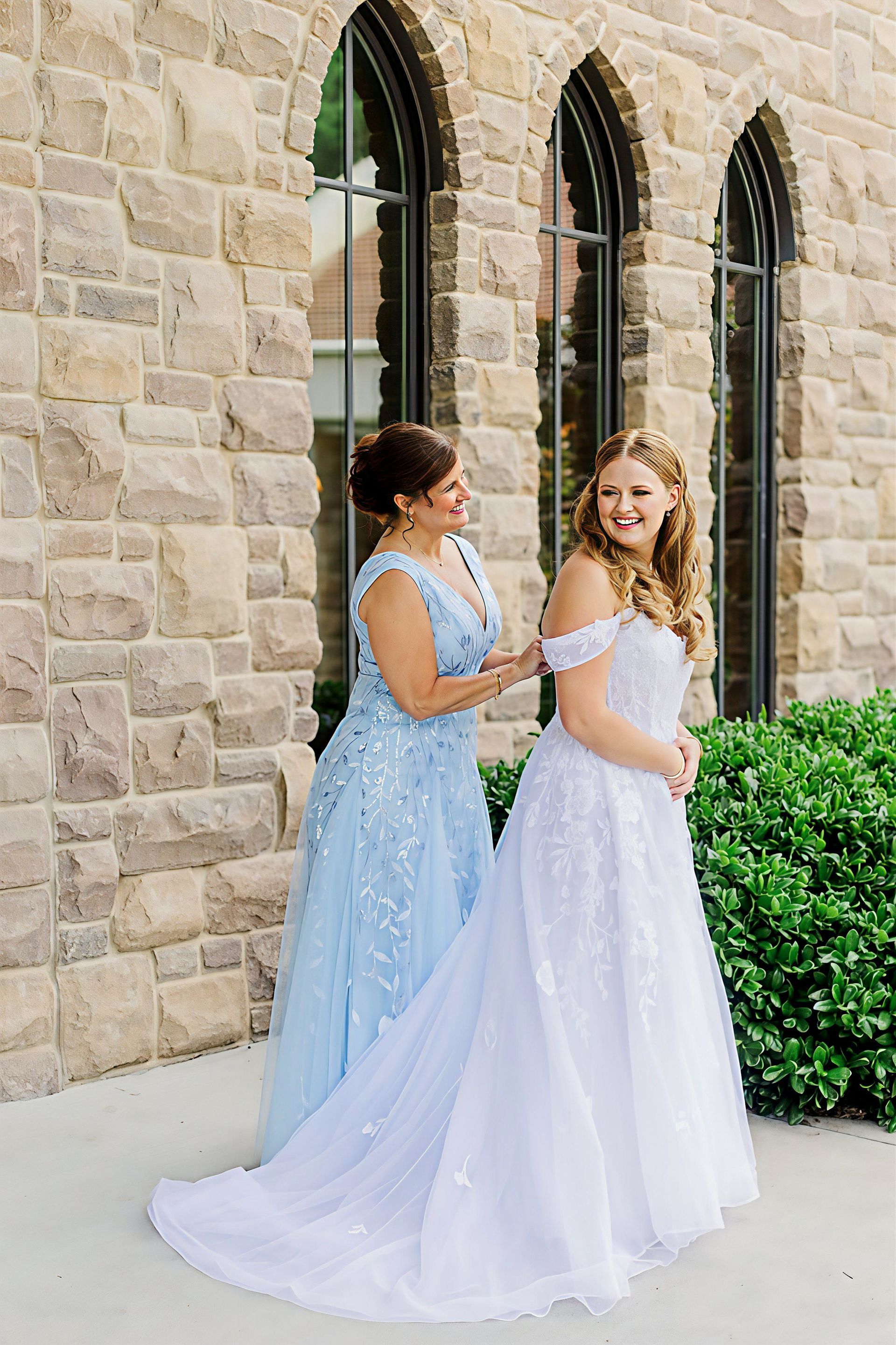 Wedding ceremony at Hope Lutheran Church 