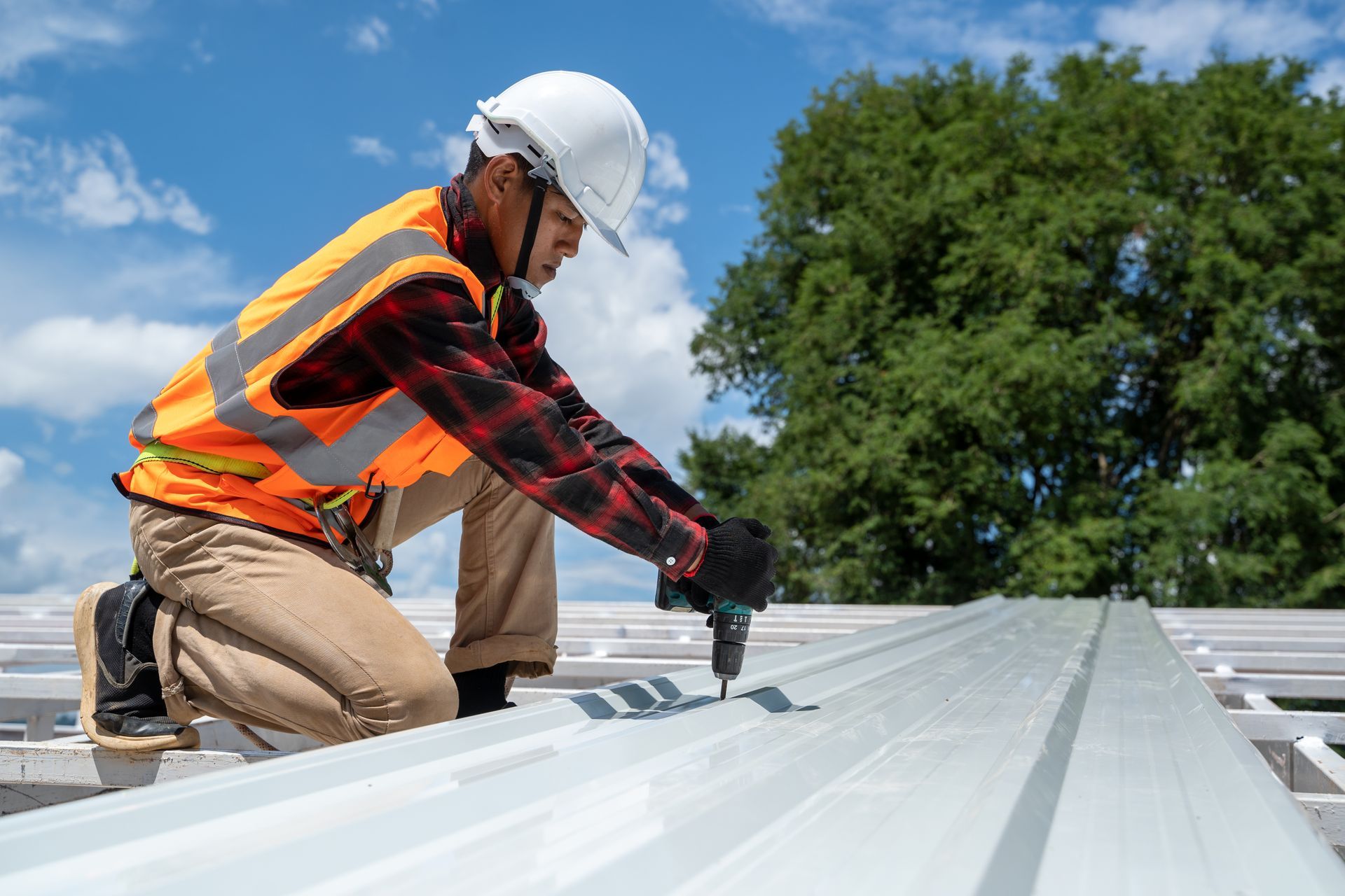 Roofer technician
