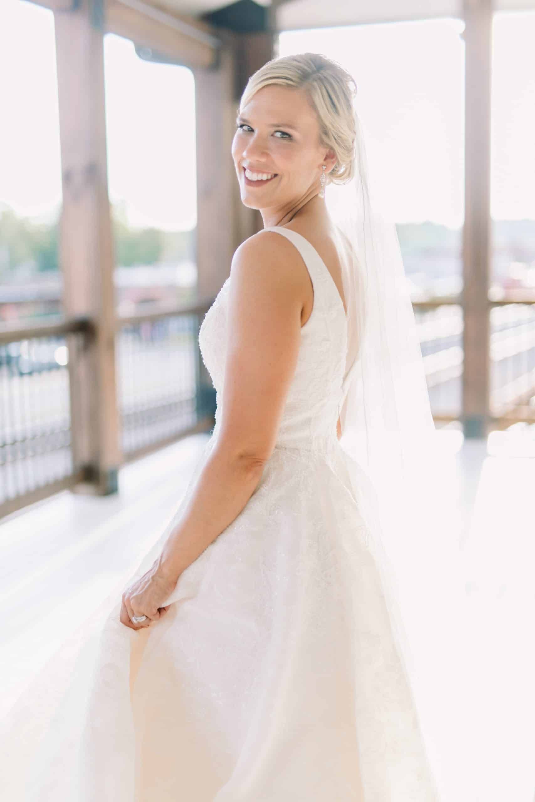 Bride, Metro-Atlanta, Acworth, GA, The Cowan Historic Mill 