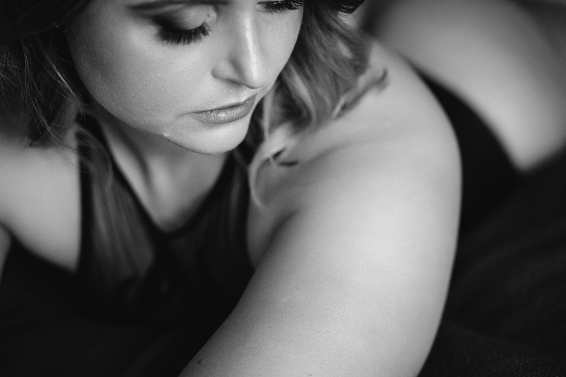black and white boudoir