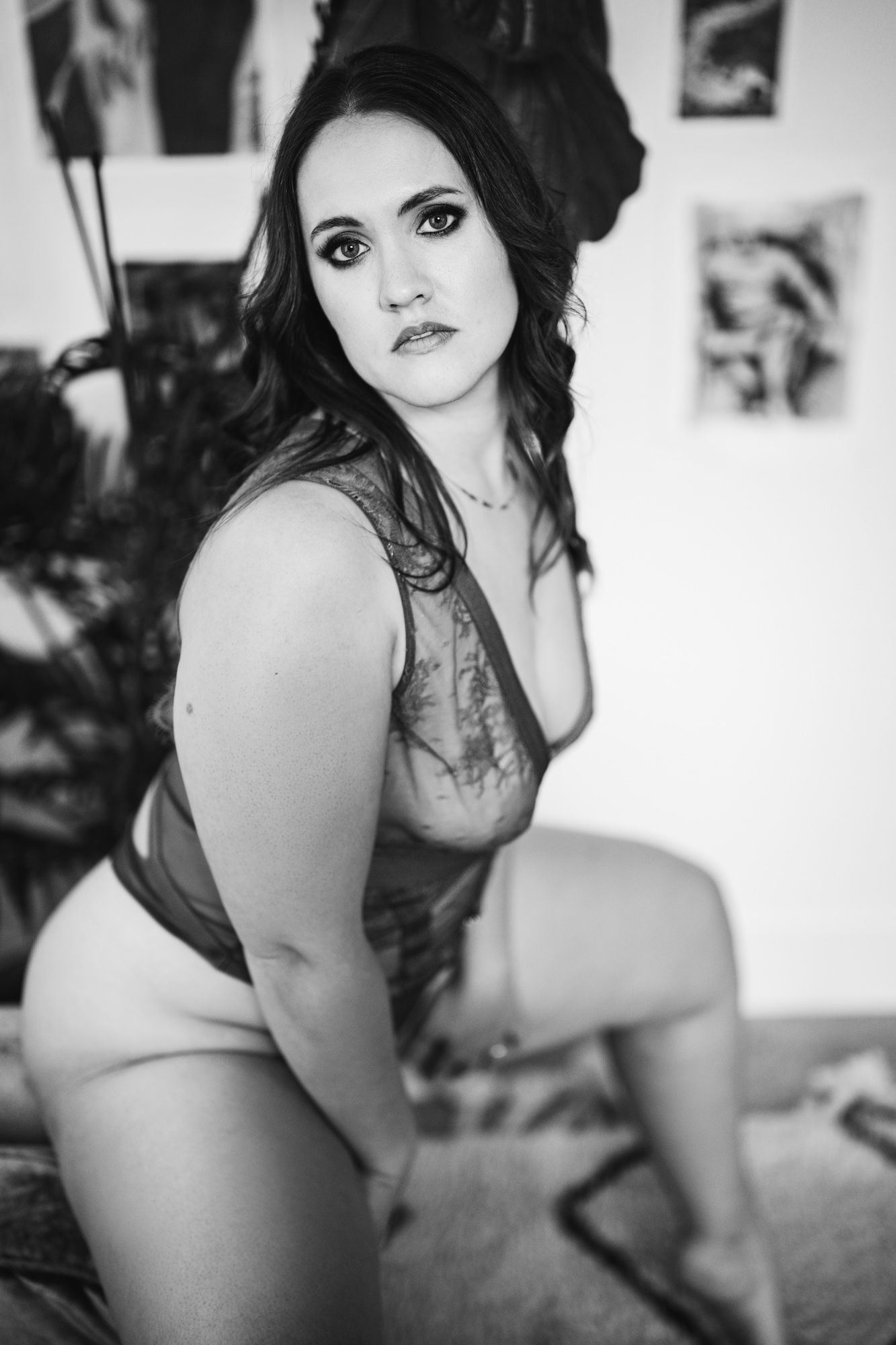 Woman in Lingerie posing for boudoir photo shoot in Ogden Utah