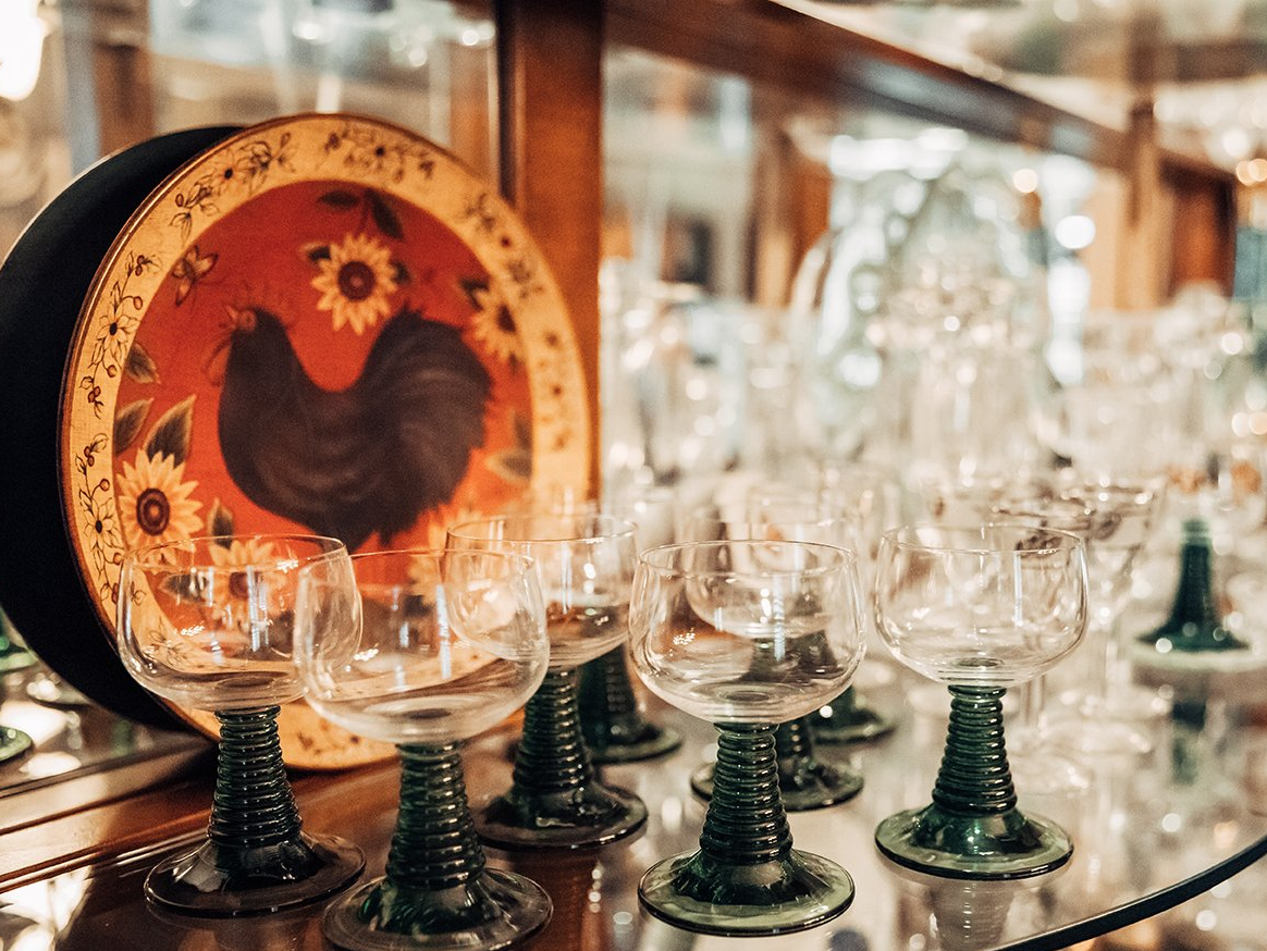 With Atterberry Auction & Realty Co., You Can Find or Sell Gorgeous Glassware in Mid-MO.