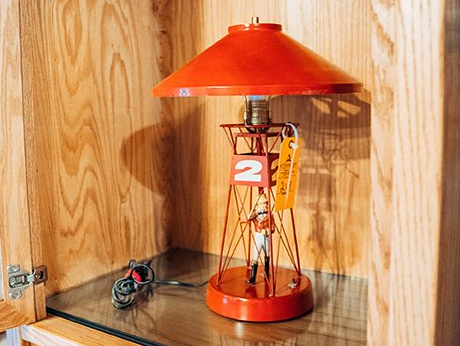 Find Collectibles & Lamps for Auction in Columbia, MO With Atterberry Auction & Realty Company.
