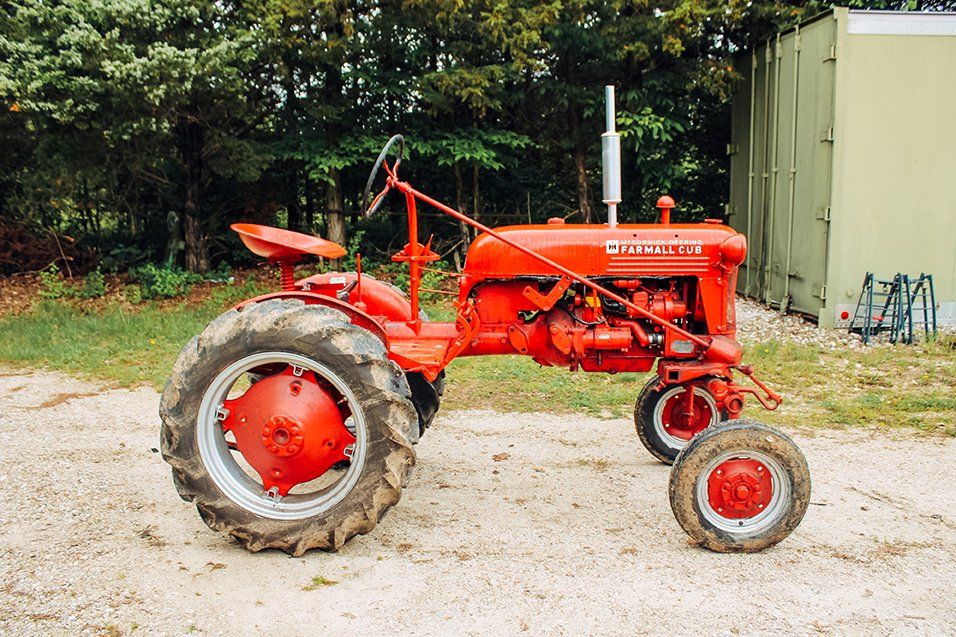 Red Tractor Sold by Atterberry Auction & Realty Co. Sell or Auction Items in Columbia, MO Today!