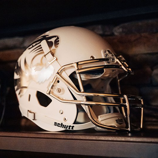 Atterberry Auction & Realty Company Can Help You Sell Collectibles & Property in Jefferson City, MO.