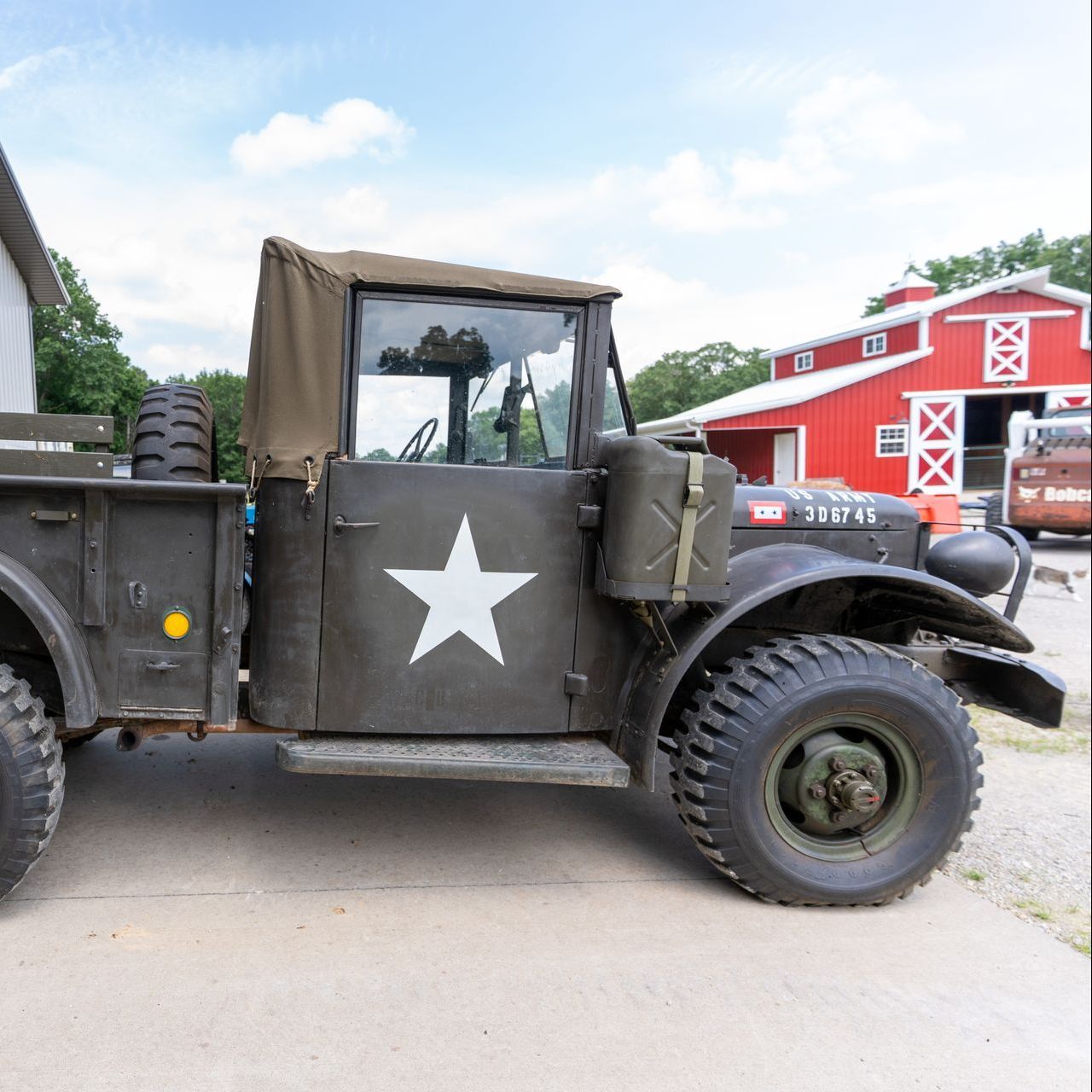 Bid On Atterberry Micro Auctions in Columbia, MO.