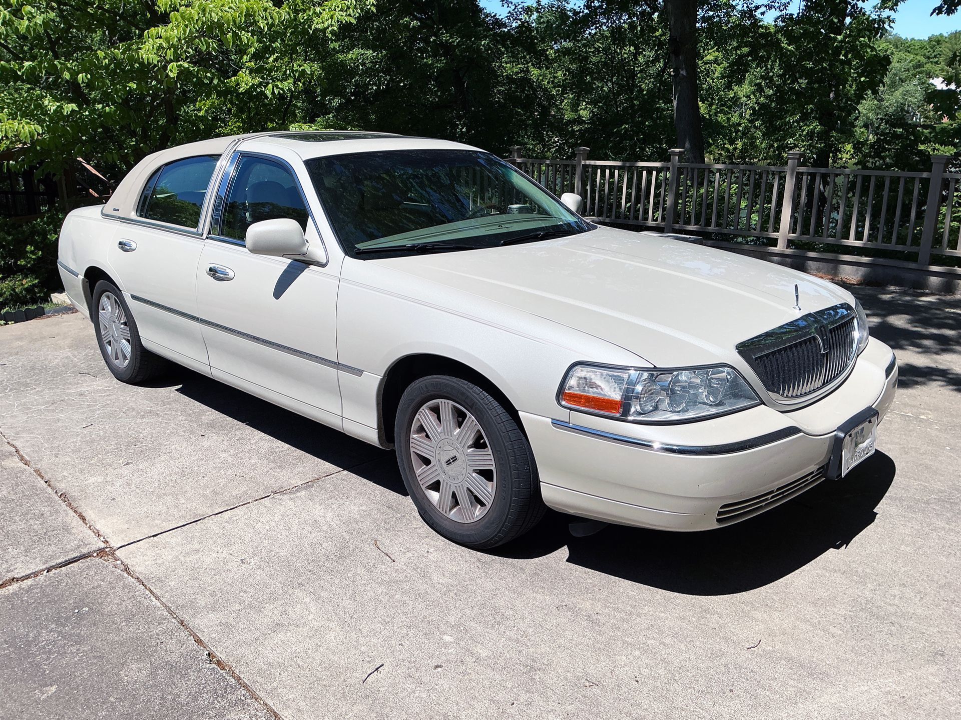 Bid On Sterling, Crystal, Artwork, Collectibles, Vehicles & More In Columbia, MO.