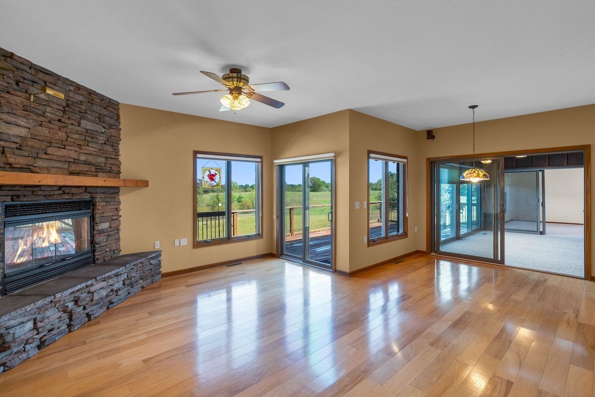 Explore Atterberry Auction & Realty & Bid for a Beautiful Home in Missouri.