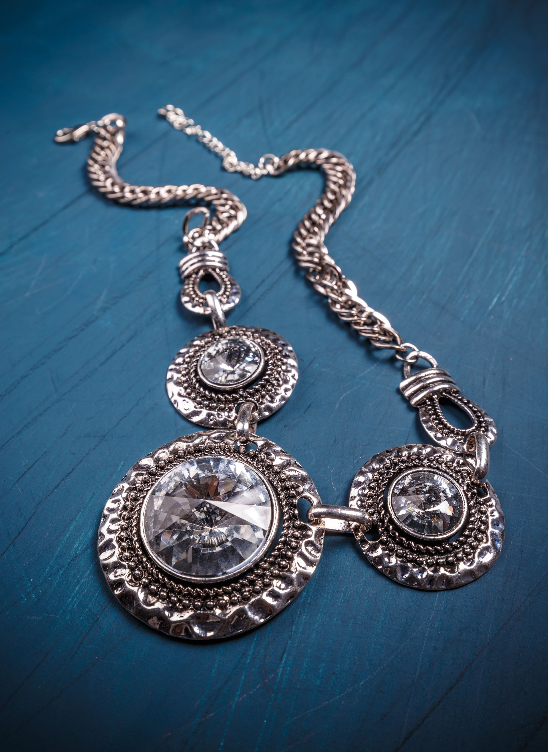 Sell Your Antique Personal Property in Mexico, MO With Atterberry Auction & Realty Company