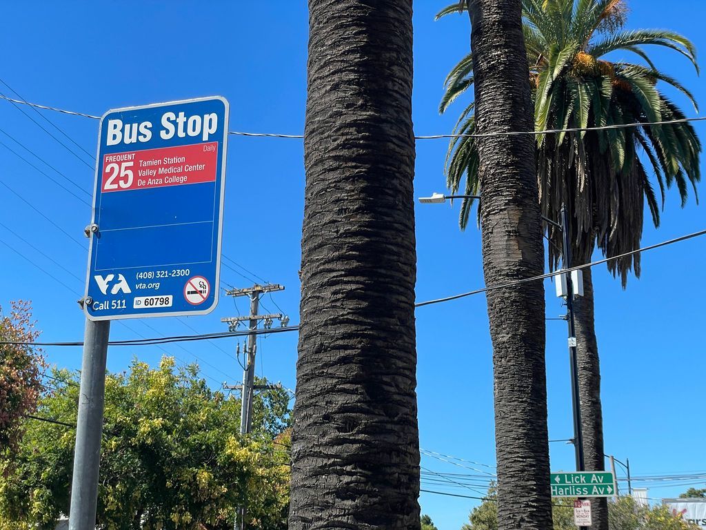 calle willow bus stop