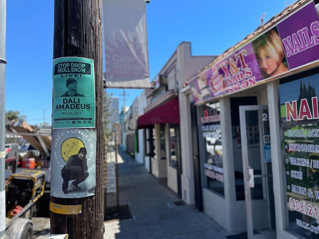 calle willow sidewalk