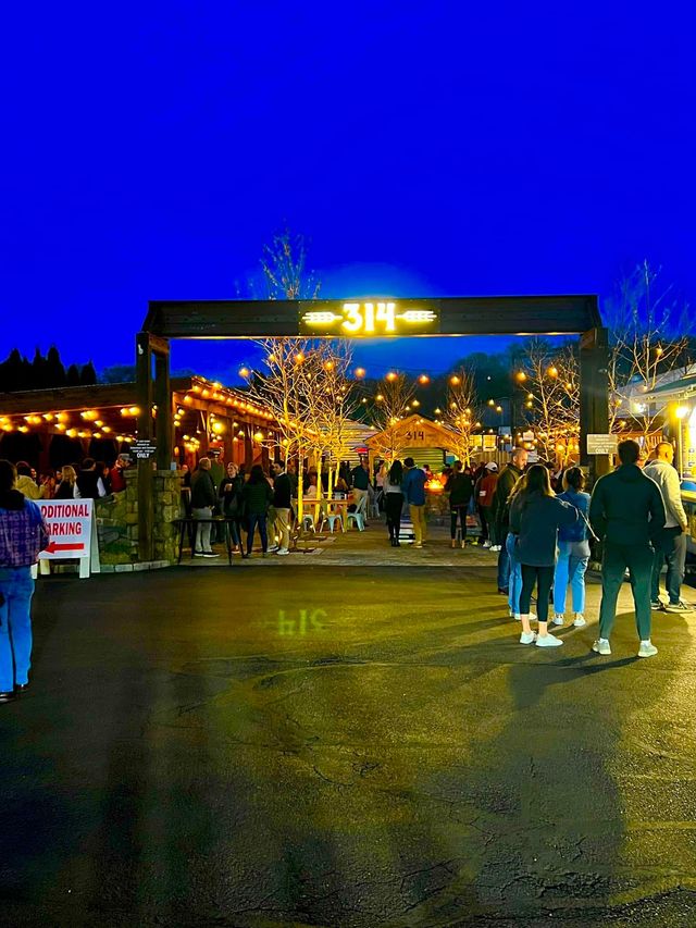 oktoberfest tobacco dock Oktoberfest Event | Norwalk Seaport Association