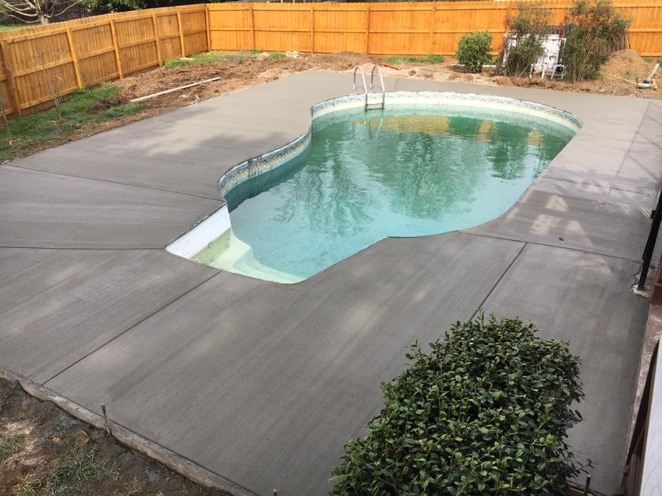 concrete pool contractor in Nashville, TN