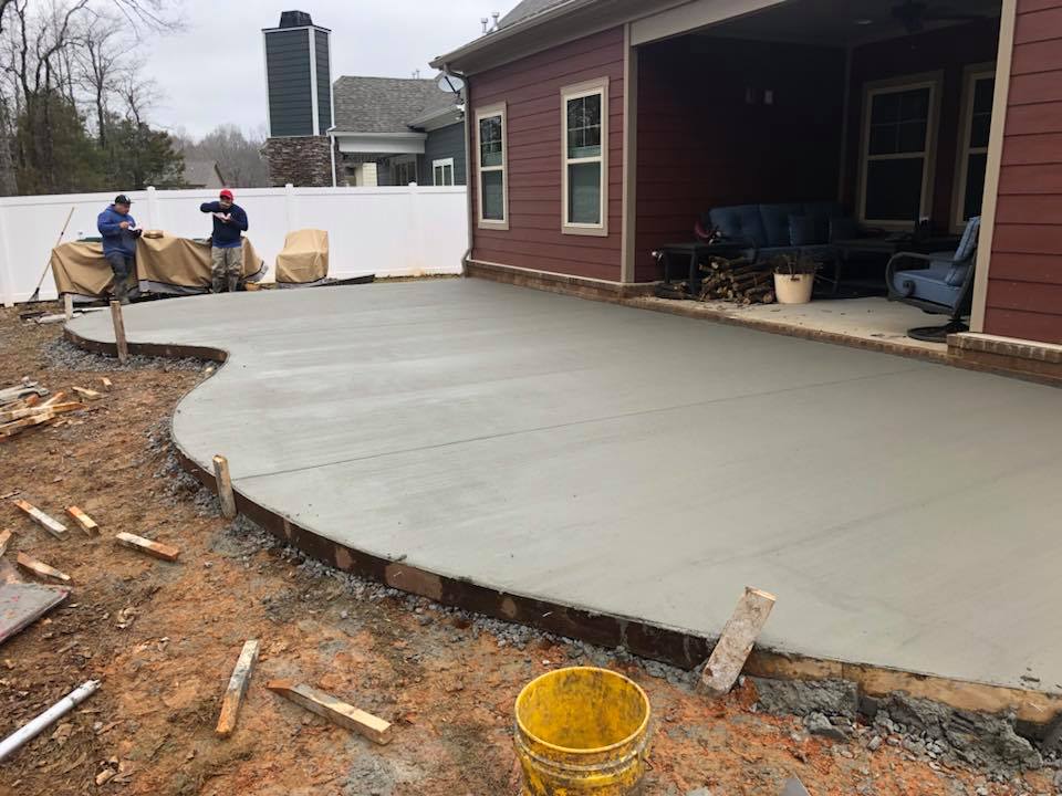 cement patio contractor in Nashville, TN