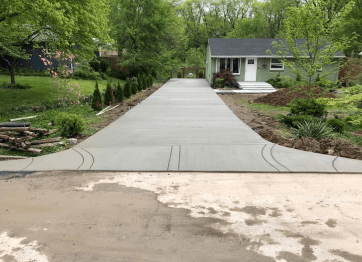 Concrete driveway contractor in middle Tennessee