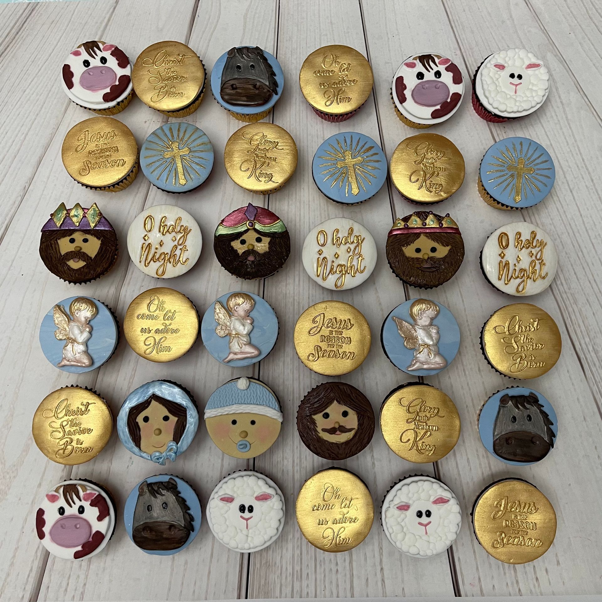 Christmas Nativity Cupcakes